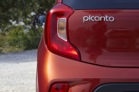 Kia Picanto 2017 Pop Orange 350