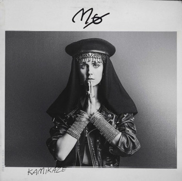 'Kamikaze': MØ no quiere ser sólo la sombra de Major Lazer, también quieres sus propios hits