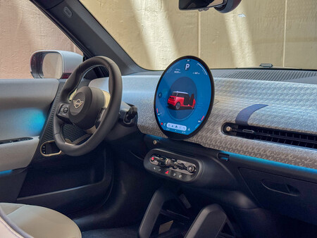 MINI Cooper SE 2026 interior