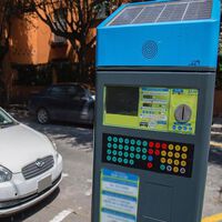 Los parquímetros de Monterrey aumentan su precio en 220% para digitalizarse: esta en la nueva tarifa por hora