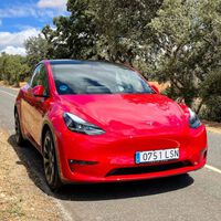 Cada vez hay más coches eléctricos e híbridos en España, pero en el resto de Europa nos duplican en ventas