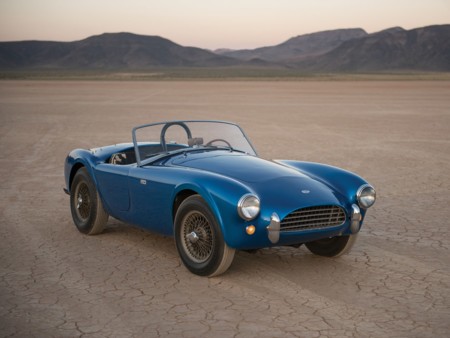 El primer Shelby Cobra pasará por el martillo...de la subasta