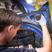 ¿Cómo es el mantenimiento de un híbrido enchufable?  