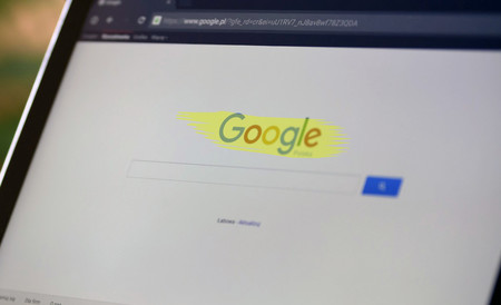 Google ha sacado el subrayador y está probando a resaltar texto de los sitios web de los que extrae contenido