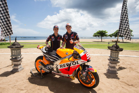 Presentación del Repsol Honda, ¿dónde estaba la moto de Dani Pedrosa?
