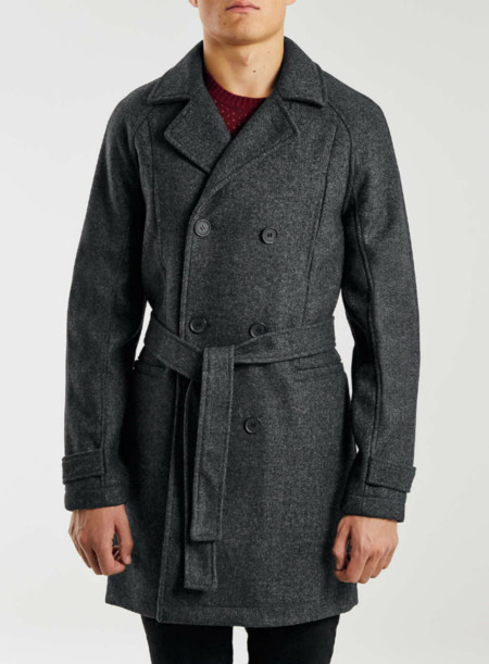 ¡Rebajas por sorpresa! Topman baja el precio de muchas de sus prendas al 50%