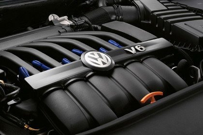 Volkswagen Passat R36