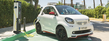 En Ibiza habrá cada vez más coches eléctricos, y en parte será por Endesa, smart y Ushaïa