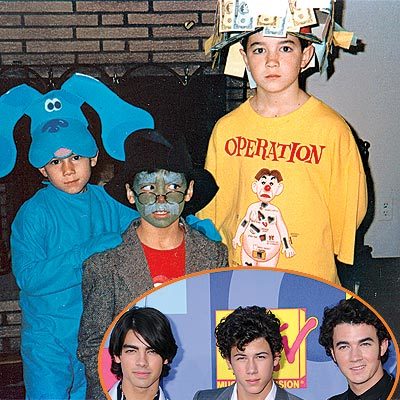jonas-brothers-halloween.jpg
