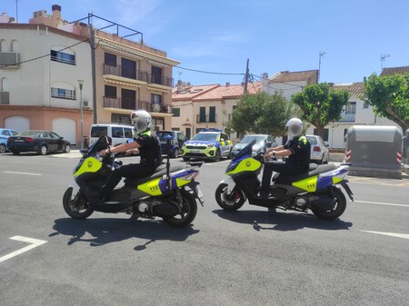 Hombre Desnudo 1 2023