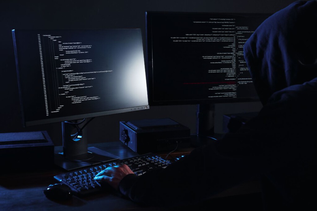 El gobierno crea agentes encubiertos para redes sociales y otras plataformas digitales en Argentina: qué tipo de delitos se investigarán