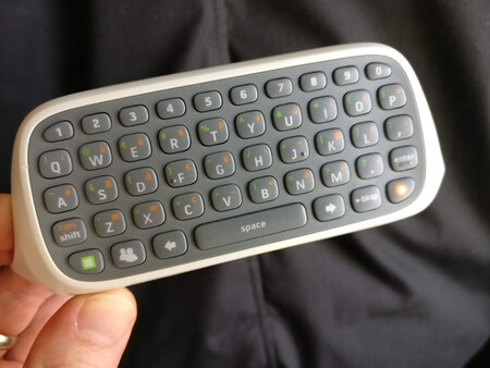 Era La Idea Mas Estupida En 2007 Pero Este Accesorio Del Xbox 360 Cambio La Forma En La Que Interactuamos Con Las Consolas Compressed 1