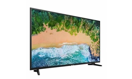 Más barata todavía: MeQuedoUno a través de eBay, nos deja la Samsung UE55NU7093 por sólo 399,99 euros