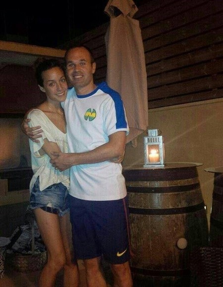 Vale, Cristiano Ronaldo no pero ¿ha vuelto Iniesta a llamar a la cigüeña?