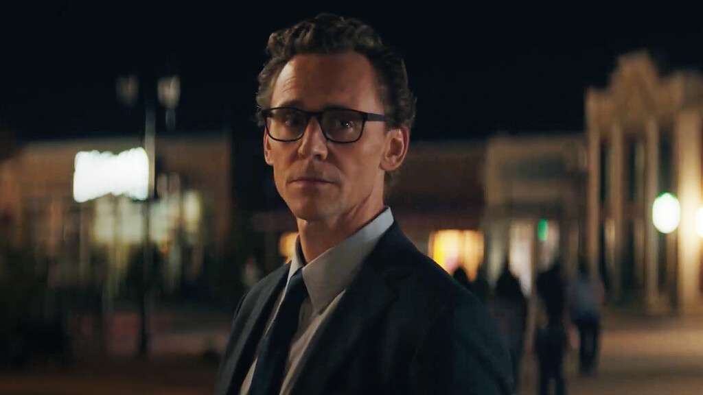 'La Vida de Chuck' es una película que quiere dejarnos llorando a mares, pero Mike Flanagan se pasa insuflando azúcar a Stephen King hasta convertirle en Mr. Wonderful 