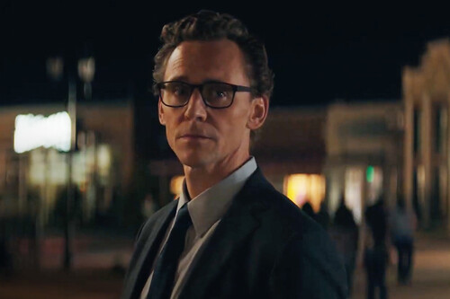 'La Vida de Chuck' es una película que quiere dejarnos llorando a mares, pero Mike Flanagan se pasa insuflando azúcar a Stephen King hasta convertirle en Mr. Wonderful