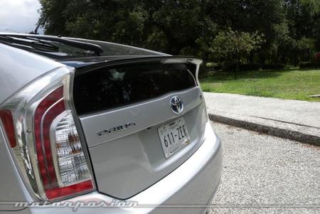 toyota_prius10.jpg