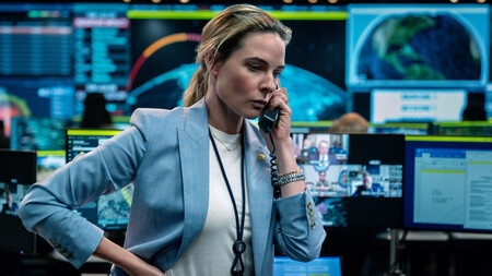 Una Casa Llena De Dinamita 2025 Rebecca Ferguson