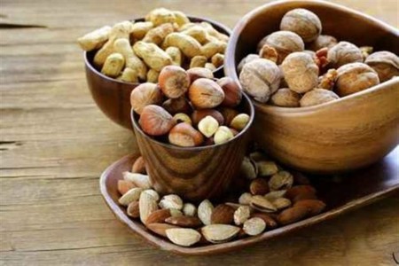 ¿Cuántos frutos secos incorporo en mi dieta?
