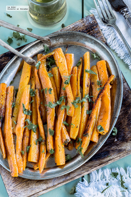 Zanahorias asadas a las finas hierbas. Receta fácil y saludable