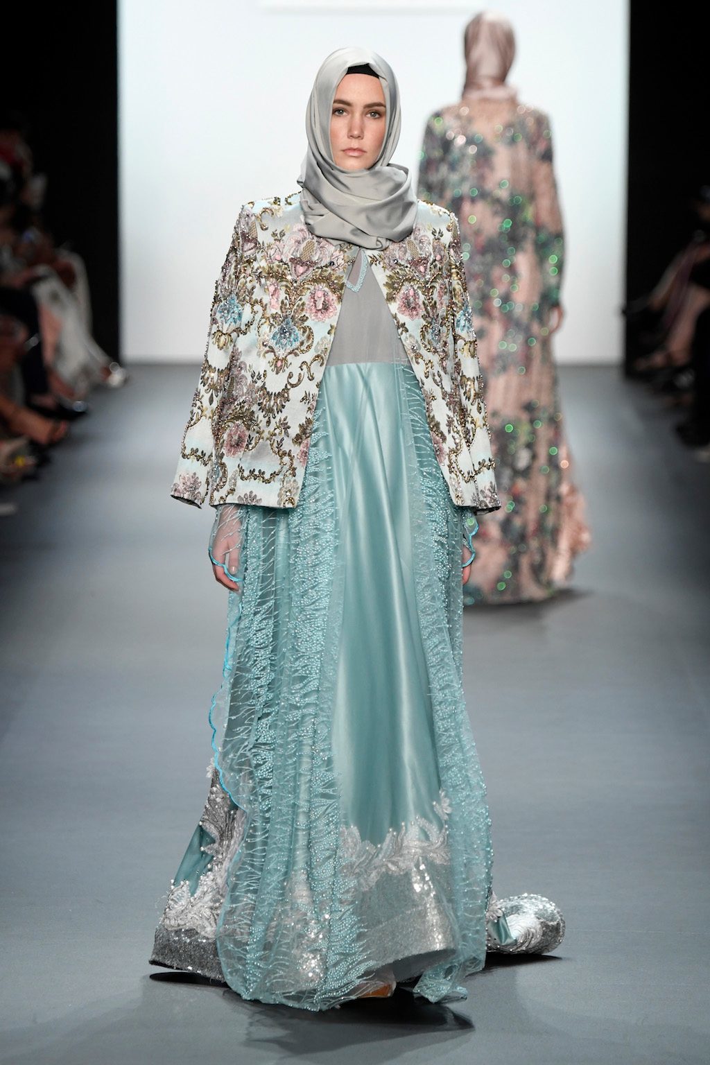 Foto de Anniesa Hasibuan (50/53)