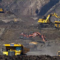 China ya es líder en energías renovables, pero sigue produciendo la mitad del carbón que todavía necesitamos