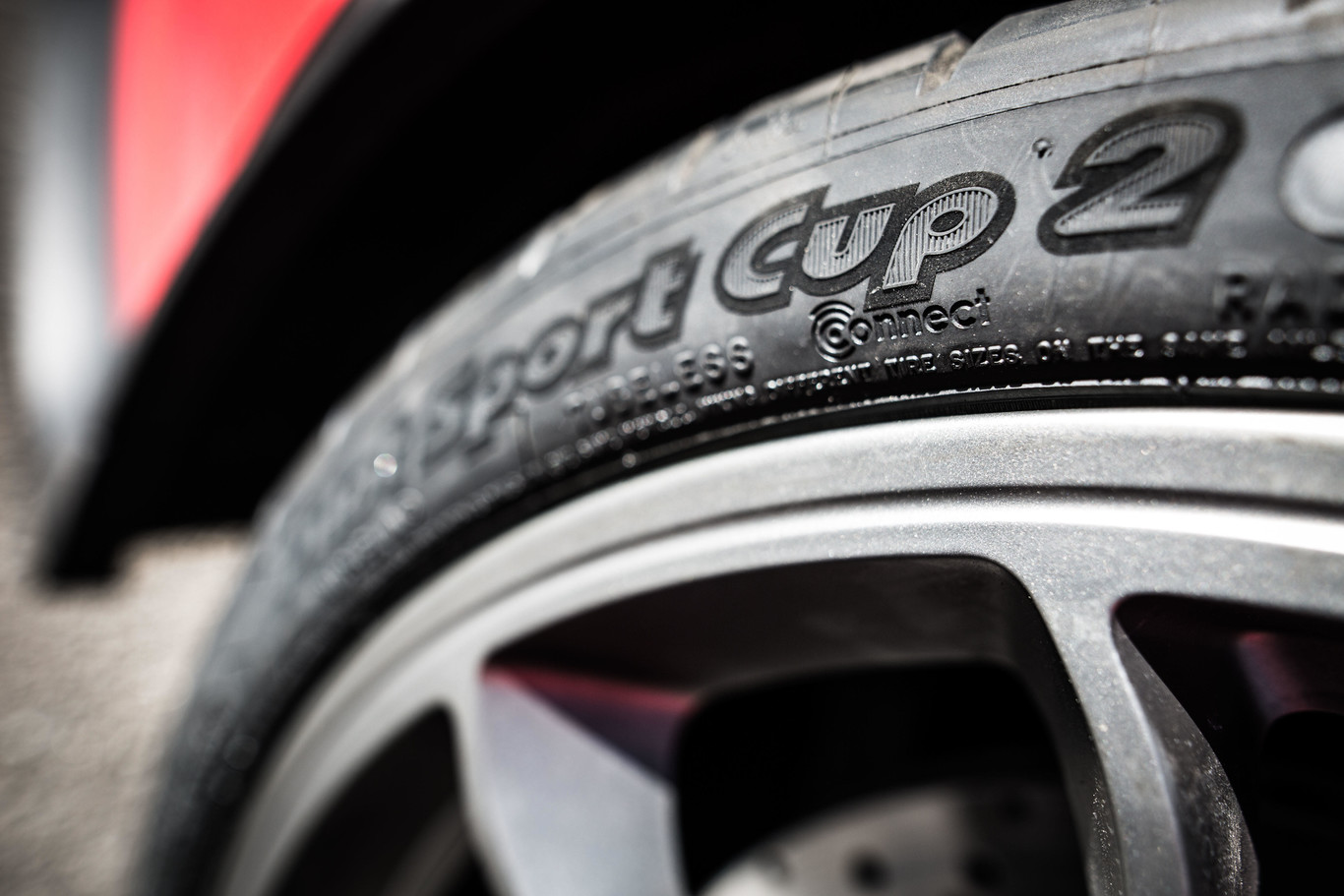 Michelin Pilot Sport Cup 2 Connect: la llanta ideal para los deportivos y trackdays ¡hasta con telemetría en el celular!