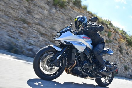 Probamos la Suzuki GSX-S1000S Katana: una moto mítica ha renacido con una estética de infarto y 150 CV
