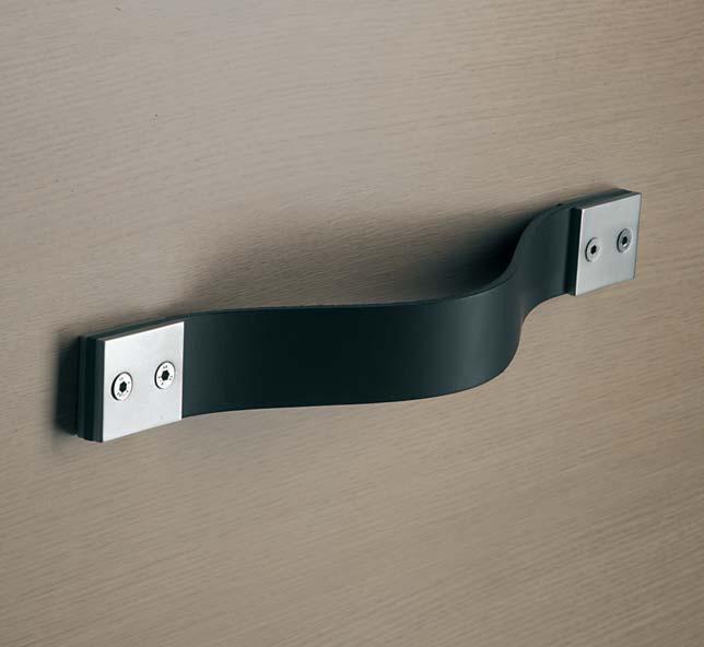 Foto de Accesorios de piel Trentino (13/13)