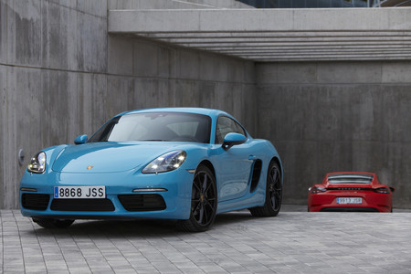 Porsche 718 Cayman