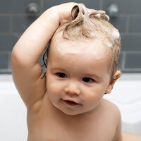 11 champús para niños con camomila, perfectos para pelo rubio