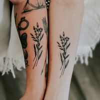 15 bonitos tatuajes para madres e hijas: finos, delicados y con significado