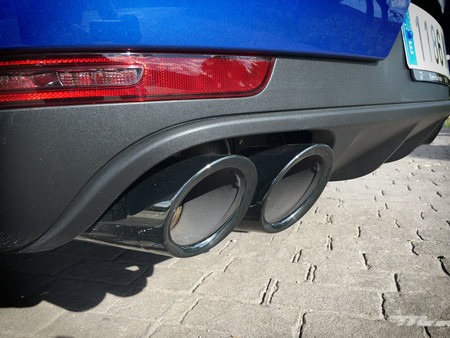 Porsche Macan salidas escape deportivo