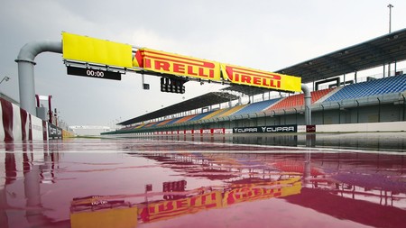 ¡Cancelada! La última carrera del WSBK del año no se correrá por una tormenta de arena