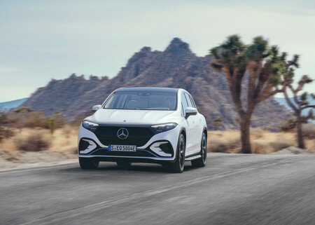 Mercedes Benz Eqs Suv 2023 1600 15