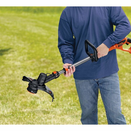 Puesta a punto del jardín con el cortabordes Black & Decker GLC3630L20-QW rebajado por 132,40 euros en Amazon