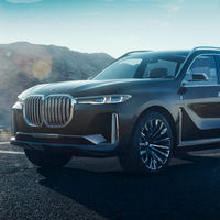El BMW X7 iPerformance Concept sale de las sombras antes de tiempo 