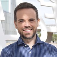 "Miedo a la soledad, desconfianza o baja autoestima son cicatrices que nos deja el acoso escolar", entrevistamos a Raúl Rodrigo