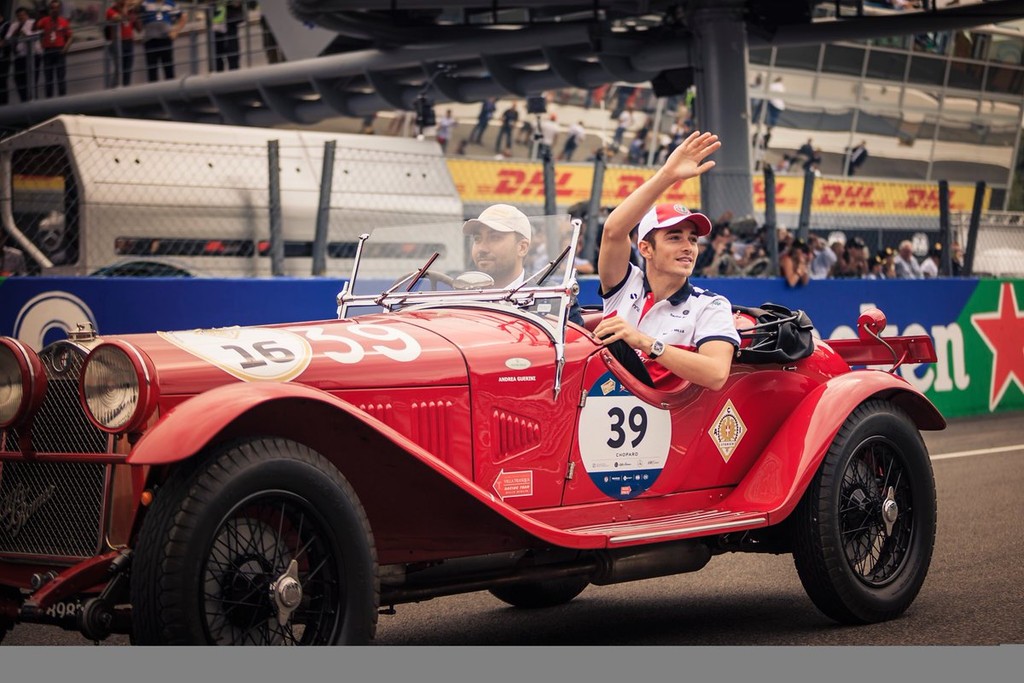 Charles Leclerc Piloto Ferrari