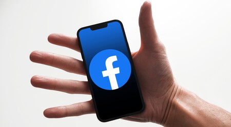 Facebook se quiere "tiktokizar" aún más: un documento filtrado augura el mayor cambio en la historia de la red social