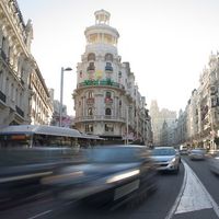 Madrid será pionera en identificar a los vehículos más contaminantes a través de dos radares de teledetección