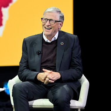 Bill Gates hizo de este hábito un ritual: siete días de retiro que definieron el futuro digital y que te ayudarán a tomar mejores decisiones