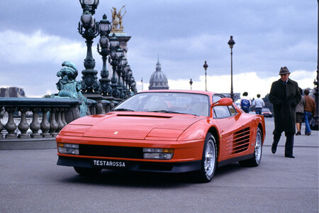 Ferrari Testarossa 3a