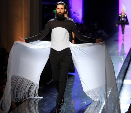 Jean Paul Gaultier Haute Couture Otoño-Invierno 2011/2012. ¿Estamos ante el comienzo de la alta costura masculina?