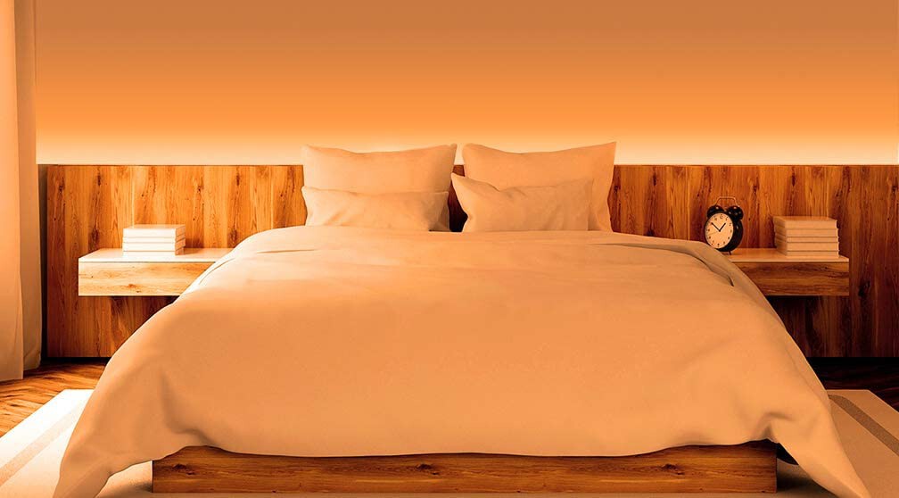 Dale un toque de color a tu hogar con esta tira LED que se conecta al WiFi y que está muy rebajada en la Semana Web de MediaMarkt