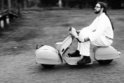Vespa con motor delantero