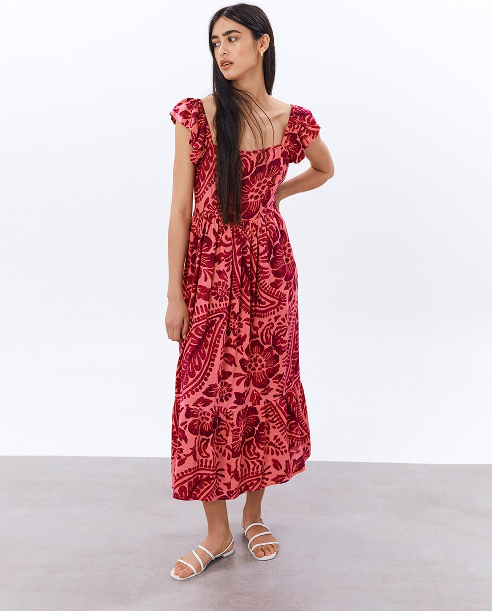 The Nine Coolest Sfera Dresses To Face The Heat That We Signed For Less