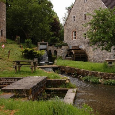 Una mujer deja de 89 años legó dos millones de euros a un pequeño pueblo francés: solo dejó dos condiciones para que esa donación fuera realidad