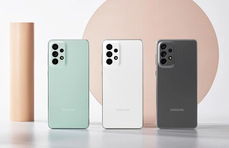 サムスンギャラクシーA73