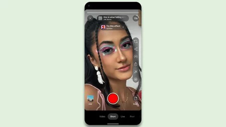 いくつかのタッチを複製すると、曲のセグメントや他のショート動画のエフェクトをコピーできます。